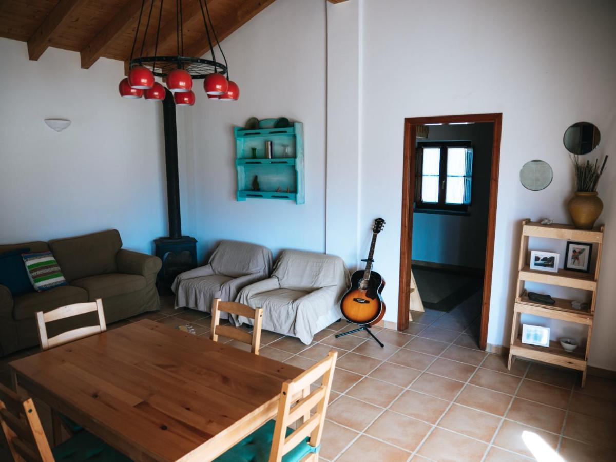 Soul Farm Algarve - Glamping & Farm Houses อัลเจซูร์ ภายนอก รูปภาพ