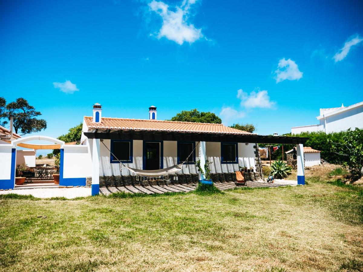 Soul Farm Algarve - Glamping & Farm Houses อัลเจซูร์ ภายนอก รูปภาพ