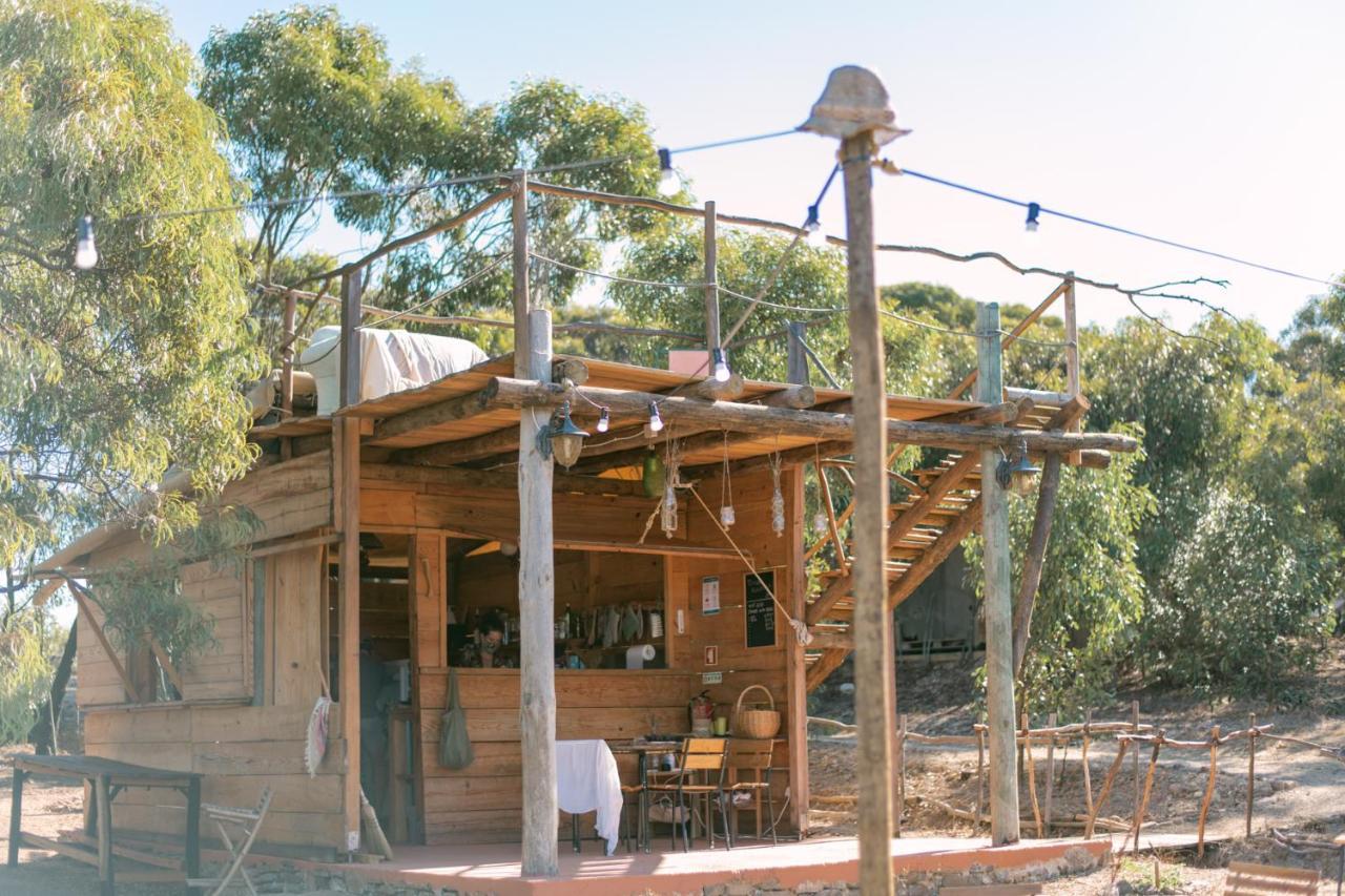 Soul Farm Algarve - Glamping & Farm Houses อัลเจซูร์ ภายนอก รูปภาพ
