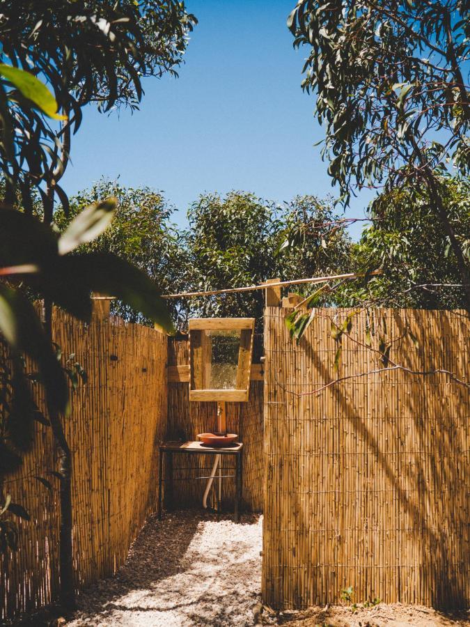Soul Farm Algarve - Glamping & Farm Houses อัลเจซูร์ ภายนอก รูปภาพ