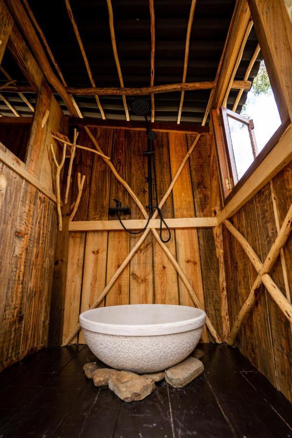Soul Farm Algarve - Glamping & Farm Houses อัลเจซูร์ ภายนอก รูปภาพ